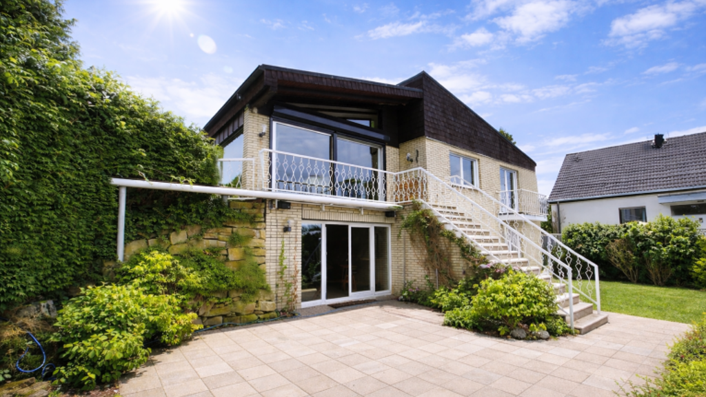 Einfamilienhaus zum Kauf 945.000 € 5 Zimmer 204 m² 1.932 m² Grundstück Speldorf Mülheim 45478