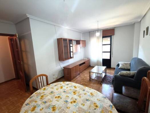 Haus zum Kauf 310.000 € 1 Zimmer 451 m² Sahagún 24320