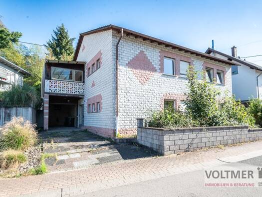 Haus zum Kauf 190.000 € 5,5 Zimmer 188 m² 734 m² Grundstück Elversberg Spiesen-Elversberg 66583