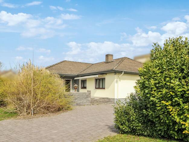 Bungalow zum Kauf 949.000 € 4 Zimmer 127 m² 1.027 m² Grundstück Preungesheim Frankfurt am Main 60435