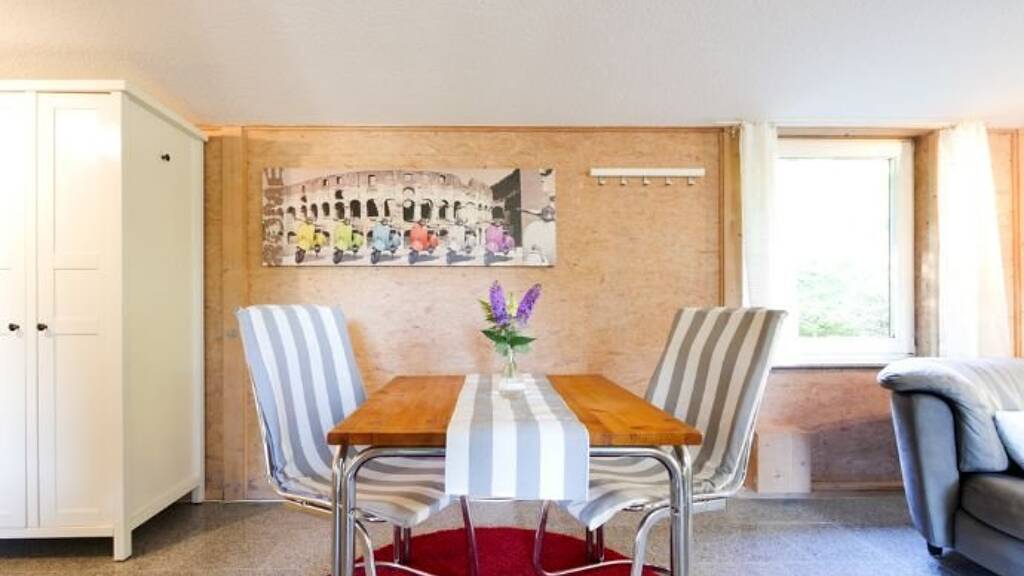 Haus zur Miete Wohnen auf Zeit 990 € 1 Zimmer 40 m² frei ab sofort Panormastraße Aich Aichtal 72631