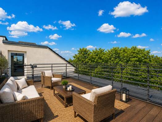 Penthouse zum Kauf 749.000 € 3 Zimmer 111 m² 6. Geschoss Friedrichshain Berlin 10243