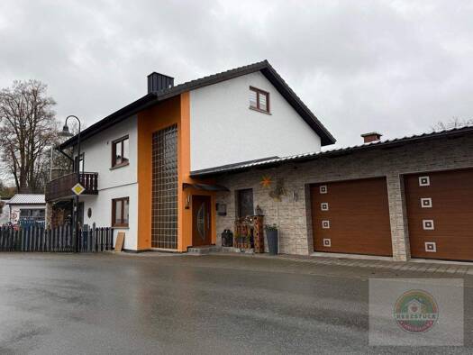 Einfamilienhaus zum Kauf 275.000 € 6 Zimmer 202 m² 329 m² Grundstück Schmölz Küps / Schmölz 96328