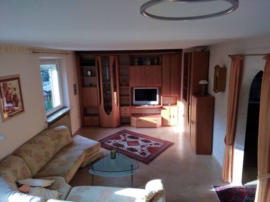 Wohnung zur Miete 800 € 2,5 Zimmer 66 m² Geschoss 1/3 frei ab 19.10.2026 Röthenbach Röthenbach an der Pegnitz 90552