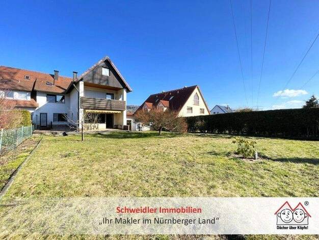 Haus zum Kauf 378.000 € 7 Zimmer 202 m² 585 m² Grundstück frei ab sofort Schnaittach 91220