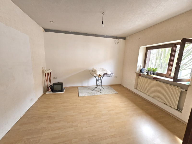 Einfamilienhaus zum Kauf 410.000 € 6 Zimmer 145 m²<br/>Wohnfläche 180 m²<br/>Grundstück Oggersheim / Stadtbezirk 314 Ludwigshafen am Rhein 67071