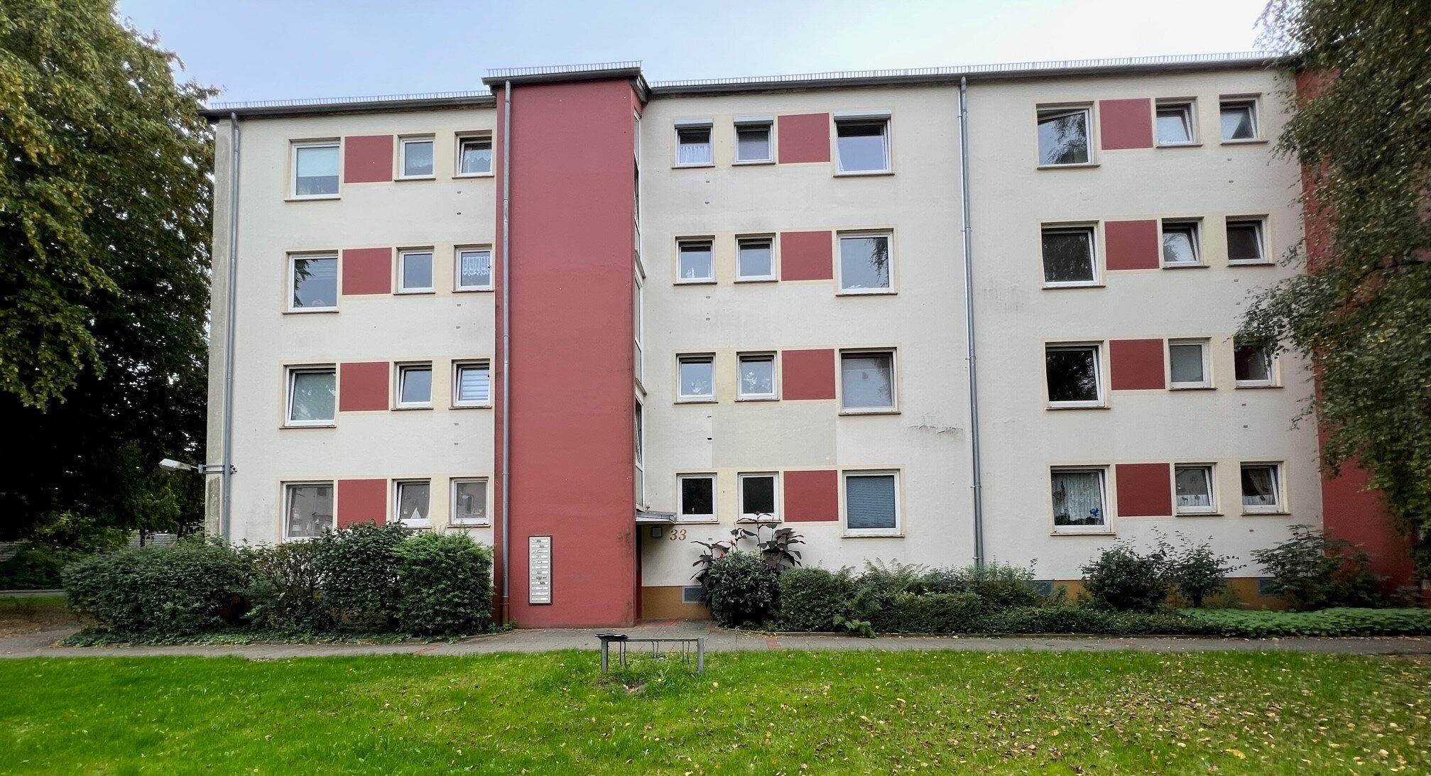 Wohnung zum Kauf 75.000 € 2 Zimmer 50 m²<br/>Wohnfläche EG<br/>Geschoss Burgdamm Bremen 28719