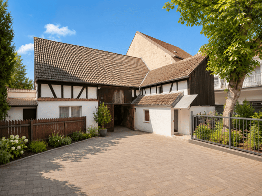 Mehrfamilienhaus zum Kauf 649.000 € 11 Zimmer 197,2 m² 500 m² Grundstück Groß-Gerau Groß-Gerau 64521