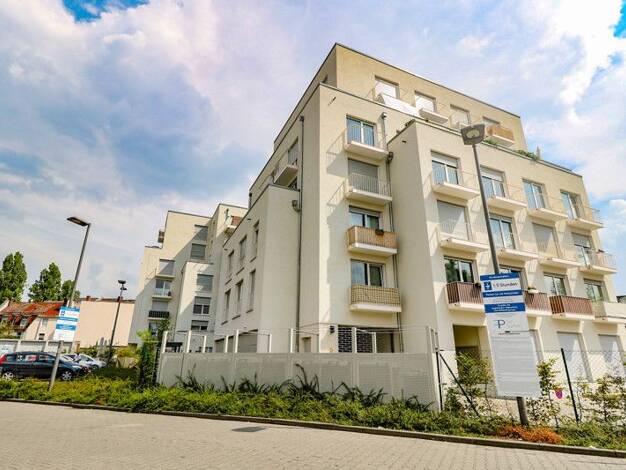 Wohnung zur Miete 1.542 € 3 Zimmer 108,7 m² 2. Geschoss frei ab 01.09.2025 Rebstöcker Straße 60 Gallus Frankfurt-Gallus 60326
