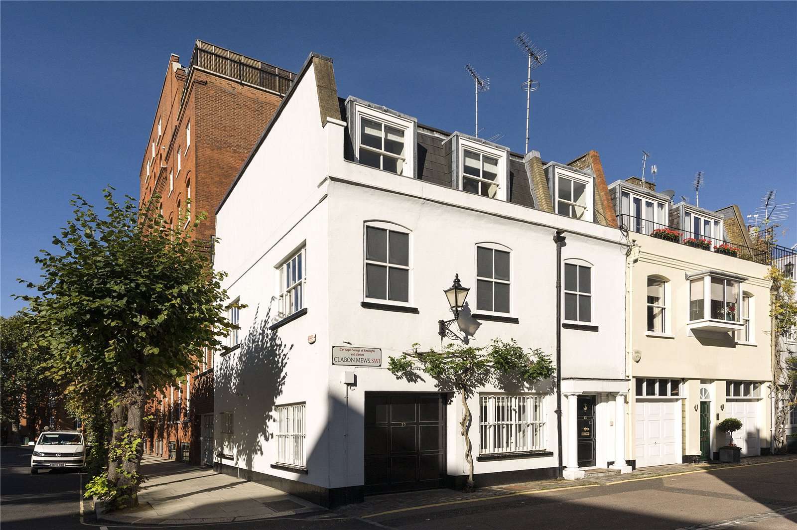 Haus zum Kauf provisionsfrei 5.411.900 € 6 Zimmer 255,5 m²<br/>Wohnfläche CLABON MEWS 33 London SW1X 0EQ