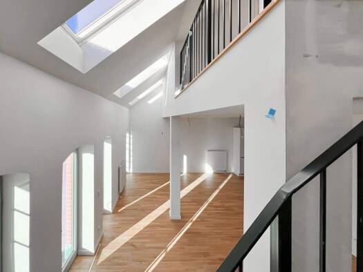 Maisonette zur Miete 1.100 € 2 Zimmer 98,1 m² 2. Geschoss Nauen 14641