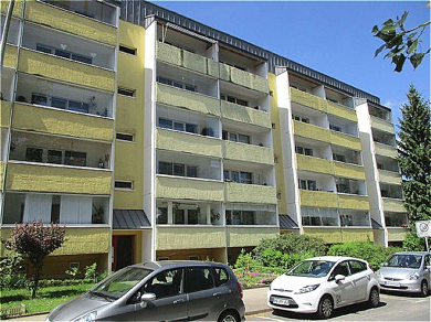 Wohnung zur Miete 305 € 3 Zimmer 61,4 m² frei ab sofort Mlada-Boleslaver-Straße 2 Oststadt Neubrandenburg 17036