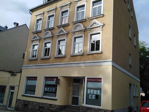 Wohnung zur Miete 450 € 4 Zimmer 91 m² 2. Geschoss frei ab 01.07.2026 Leipziger Straße 49 Glauchau 08371