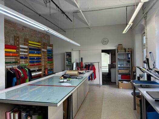 Büro zur Miete provisionsfrei 600 € 2 Zimmer 108,9 m² Bürofläche Pirna 01796