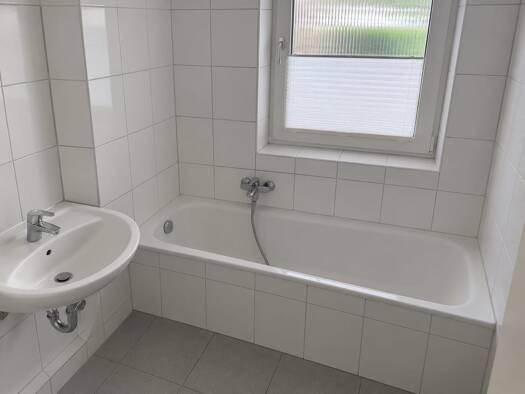 Wohnung zur Miete 850 € 4 Zimmer 80 m² Geschoss EG/6 frei ab 01.12.2026 Eichhofstraße 4 Schreventeich Kiel 24116
