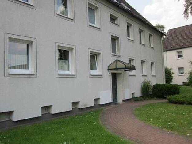 Wohnung zur Miete 276 € 2,5 Zimmer 42,3 m² Dachgeschoss, 2. Geschoss Kantstraße 13 Boy Bottrop 46240