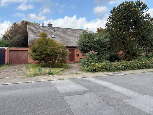 Haus zum Kauf 550.000 € 5 Zimmer 175 m² 1.077 m² Grundstück Styrum Mülheim an der Ruhr 45476