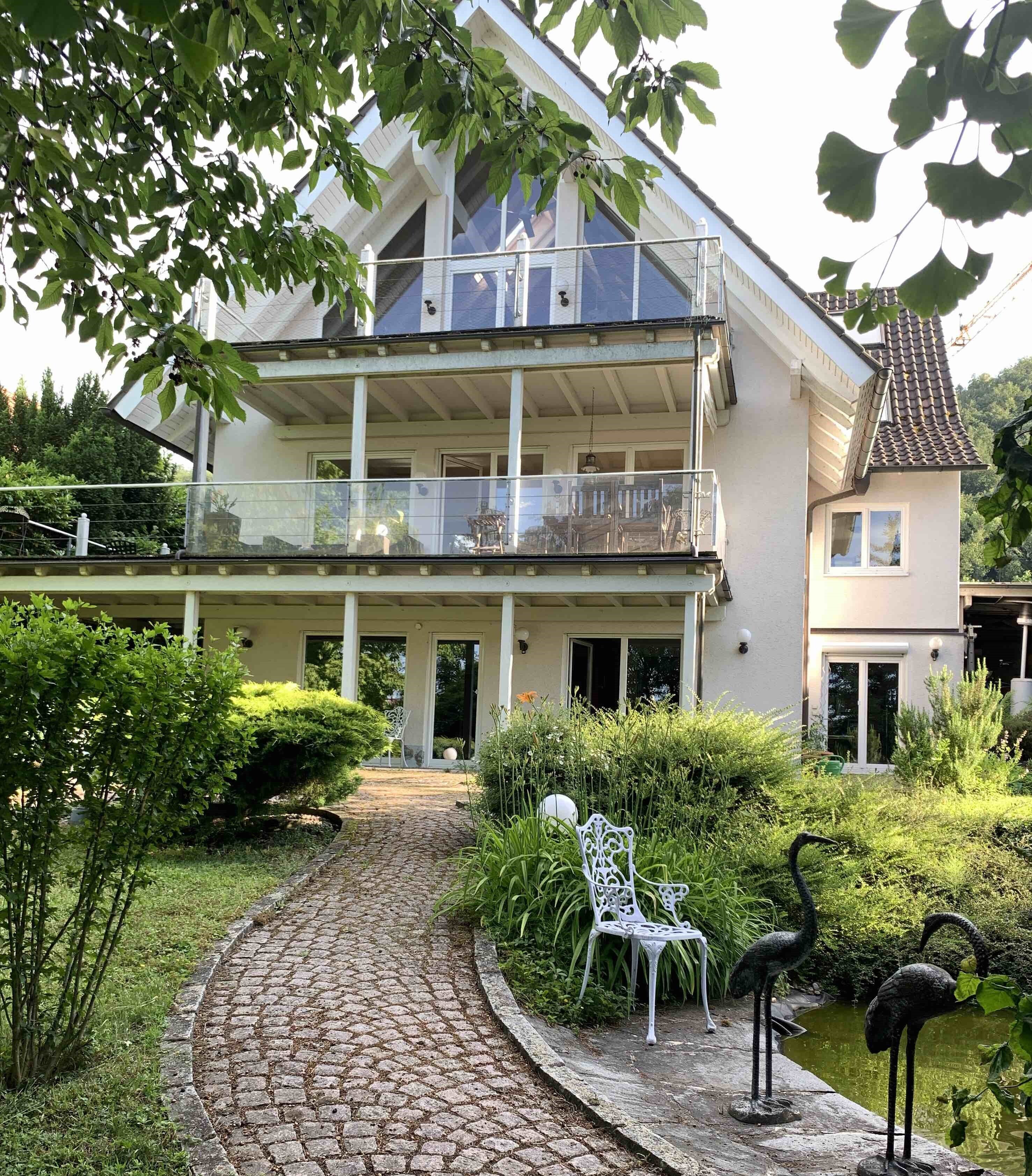 Einfamilienhaus zum Kauf 1.890.000 € 11 Zimmer 400 m²<br/>Wohnfläche 906 m²<br/>Grundstück ab sofort<br/>Verfügbarkeit Bodman Bodman-Ludwigshafen 78351