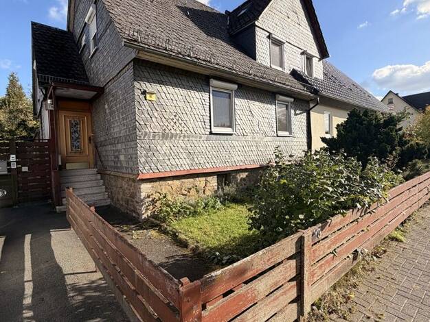 Doppelhaushälfte zum Kauf 455.000 € 11 Zimmer 256 m² 485 m² Grundstück Wetzlar Wetzlar 35578