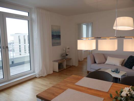 Wohnung zur Miete 550 € 2 Zimmer 57,5 m² Geschoss 1/5 Mitte Bremerhaven 27568
