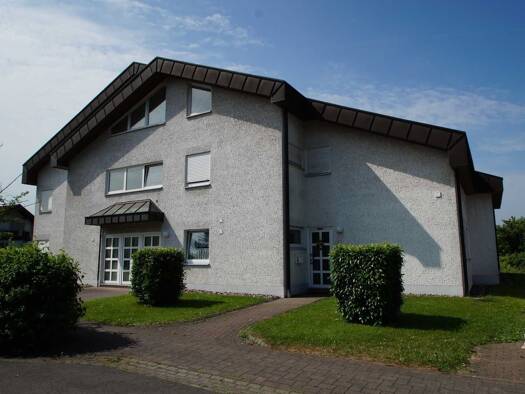 Studio zur Miete 747 € 3 Zimmer 80 m² Ötzingen 56244