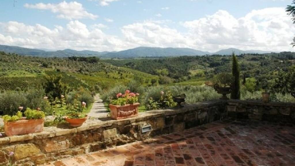 Einfamilienhaus zum Kauf 2.900.000 € 9 Zimmer 500 m² 40.000 m² Grundstück Impruneta 50023