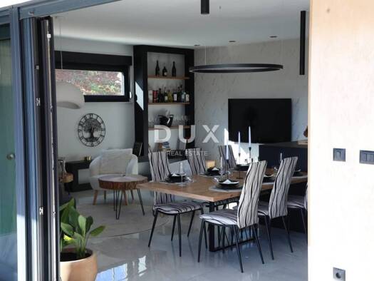 Haus zur Miete 2.500 € 4 Zimmer 140 m² Labin