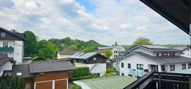 Wohnung zum Kauf 375.000 € 2 Zimmer 86 m² Dachgeschoss, 2. Geschoss frei ab sofort Chiemseestraße Bernau Bernau am Chiemsee 83233