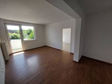 Wohnung zur Miete 400 € 2 Zimmer 66,1 m² 2. Geschoss frei ab sofort Bahnhofstraße 27 Westerholt Herten 45701