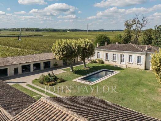 Einfamilienhaus zum Kauf provisionsfrei 2.995.000 € 12 Zimmer 420 m² 45.000 m² Grundstück Podensac 33720