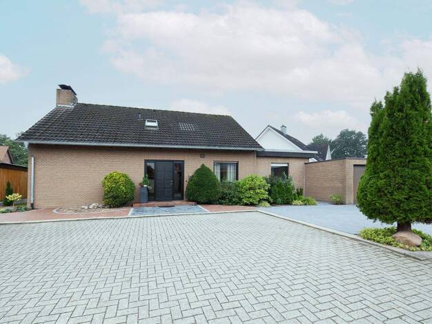 Einfamilienhaus zum Kauf 429.000 € 4 Zimmer 139,1 m² 692 m² Grundstück Lotte 49504