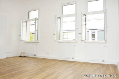 Wohnung zur Miete 1.800 € 5 Zimmer 168 m² 2. Geschoss frei ab sofort Stadtpark / Stadtgrenze 21 Fürth 90762