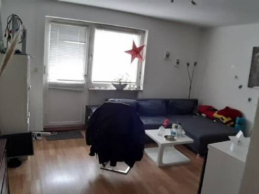 Wohnung zur Miete 680 € 2,5 Zimmer 60 m² 1. Geschoss Twistringer Str. 5 Westend Bremen 28217