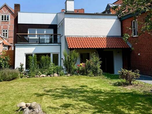 Einfamilienhaus zum Kauf 875.000 € 4 Zimmer 215,3 m² 469 m² Grundstück Altstadt Lüneburg 21335