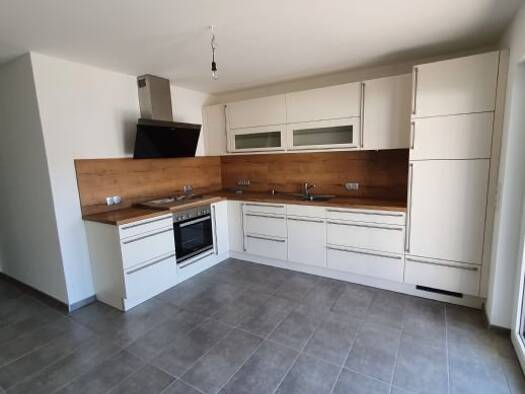 Terrassenwohnung zur Miete 900 € 2 Zimmer 84 m² Geschoss -1/2 frei ab 01.05.2026 Krügerstraße 1 Bad Wildungen 34537