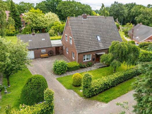 Einfamilienhaus zum Kauf 189.000 € 6 Zimmer 110 m² 633 m² Grundstück Oldeborg Südbrookmerland 26624