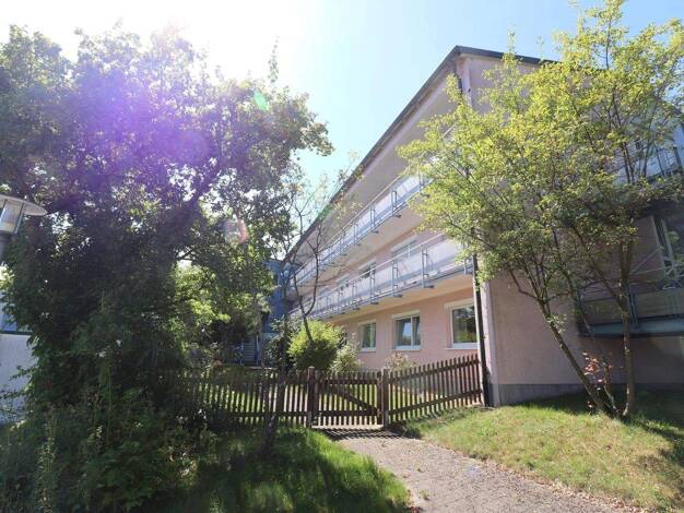 Sonstiges zum Kauf 850.000 € 64 Zimmer 5.300 m² 6.360 m² Grundstück Münchberg 95213