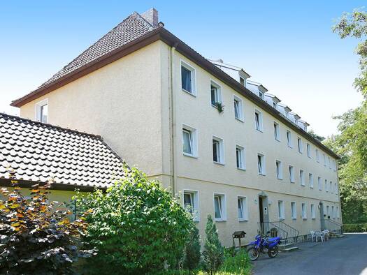 Wohnung zur Miete 460 € 3 Zimmer 63 m² Krieger-Gedächtnis-Siedlung 12 Neustadt Neustadt 96465