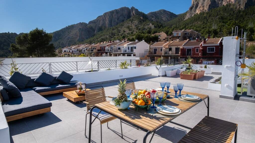 Villa zum Kauf provisionsfrei 470.000 € 4 Zimmer 80 m² 231 m² Grundstück Calle mariola 1 Polop 03520