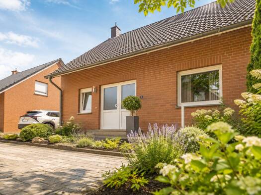 Einfamilienhaus zum Kauf 379.000 € 6 Zimmer 130 m² 389 m² Grundstück Rheine Rheine 48429