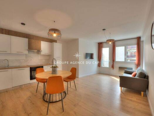 Wohnung zum Kauf 230.000 € 48 m² Centre ville Saint-Raphaël 83700