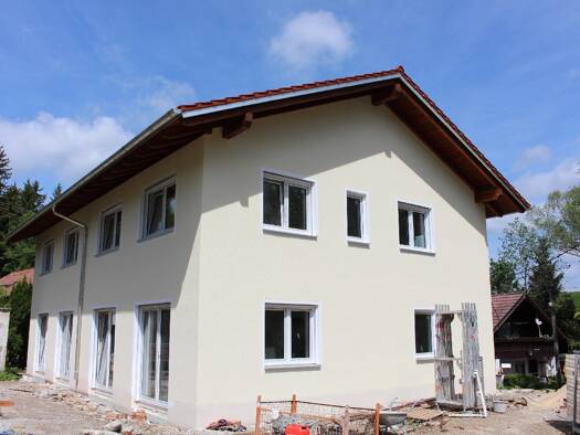 Doppelhaushälfte zur Miete 1.425 € 4 Zimmer 112 m² frei ab 01.11.2025 Peiting 86971
