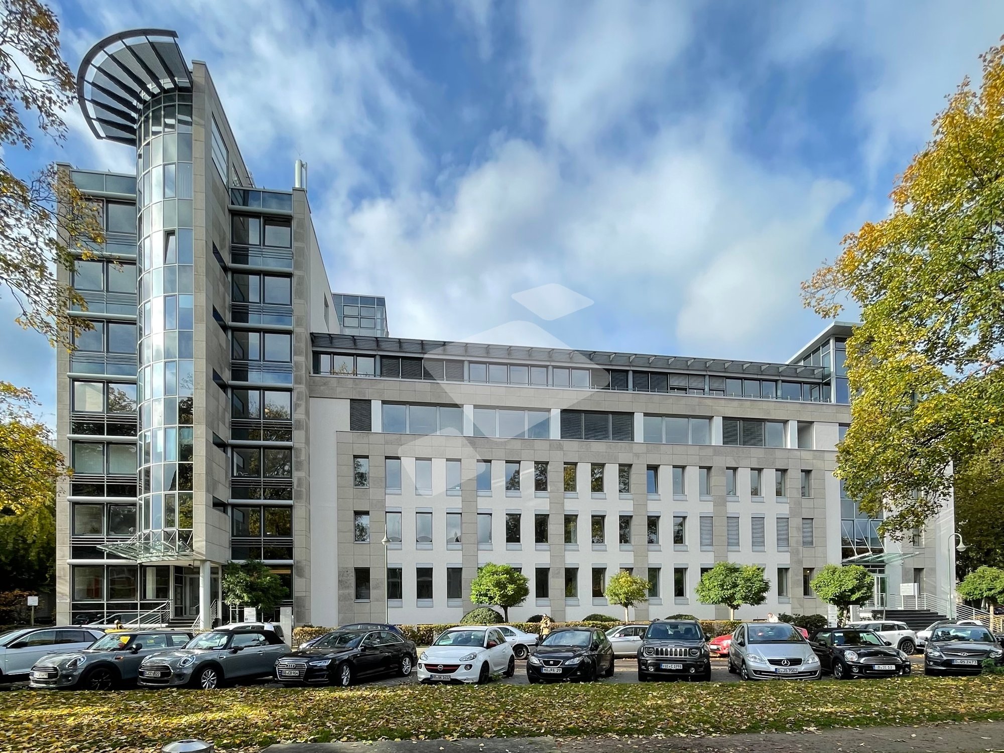 Bürofläche zur Miete provisionsfrei 20 € 714,4 m²<br/>Bürofläche ab 357 m²<br/>Teilbarkeit Oberkassel Düsseldorf 40545