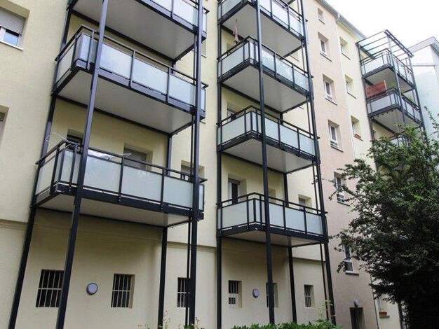 Wohnung zur Miete 697 € 3 Zimmer 61,3 m² 2. Geschoss frei ab 20.12.2025 Hirschstraße 63 Innenstadt-West Karlsruhe 76133
