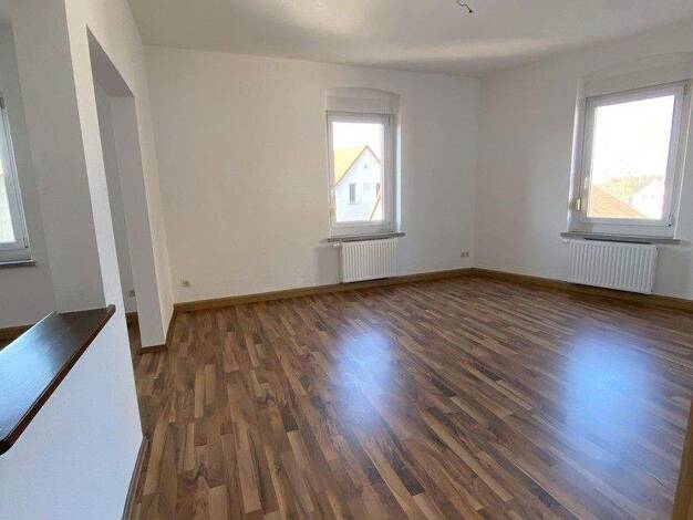 Wohnung zur Miete 560 € 4 Zimmer 100 m² 2. Geschoss Altenburg 04600