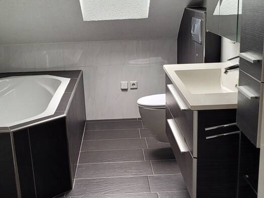 Wohnung zur Miete 1.245 € 3 Zimmer 102 m² Geschoss 2/3 frei ab 01.10.2025 Diedelsheim Bretten 75015