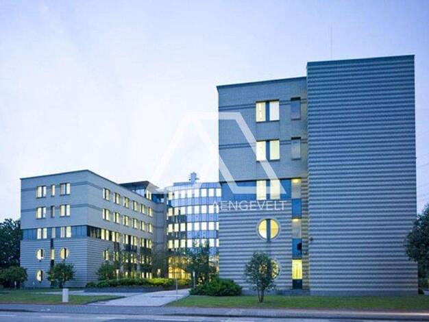 Bürofläche zur Miete provisionsfrei 2.200 m² Bürofläche teilbar ab 2.200 m² Sossenheim Frankfurt am Main 65936