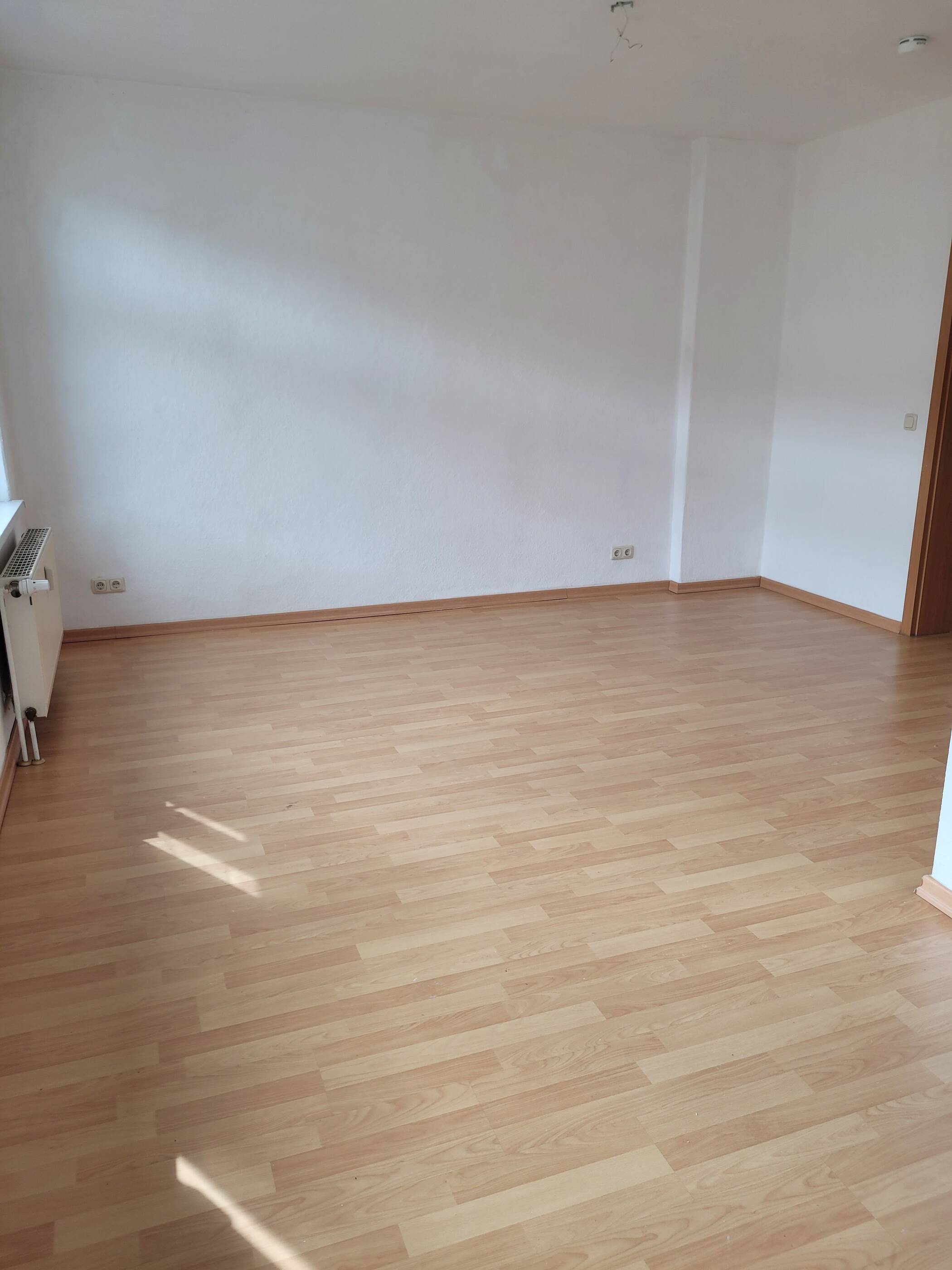 Achtung- 2 Zimmer mit EBK/ saniert! – Heidestr. 12, 39112 Magdeburg – Vorschaubild 4