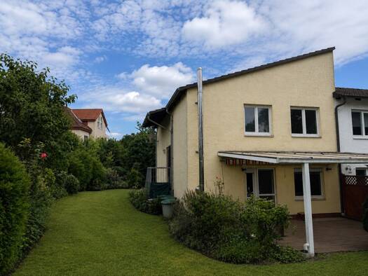 Reihenendhaus zum Kauf 299.000 € 4 Zimmer 98,9 m² 494 m² Grundstück Heldenbergen Nidderau 61130