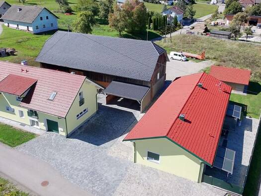 Haus zum Kauf 1.200.000 € 15 Zimmer 326 m² 4.000 m² Grundstück Globasnitz 9142